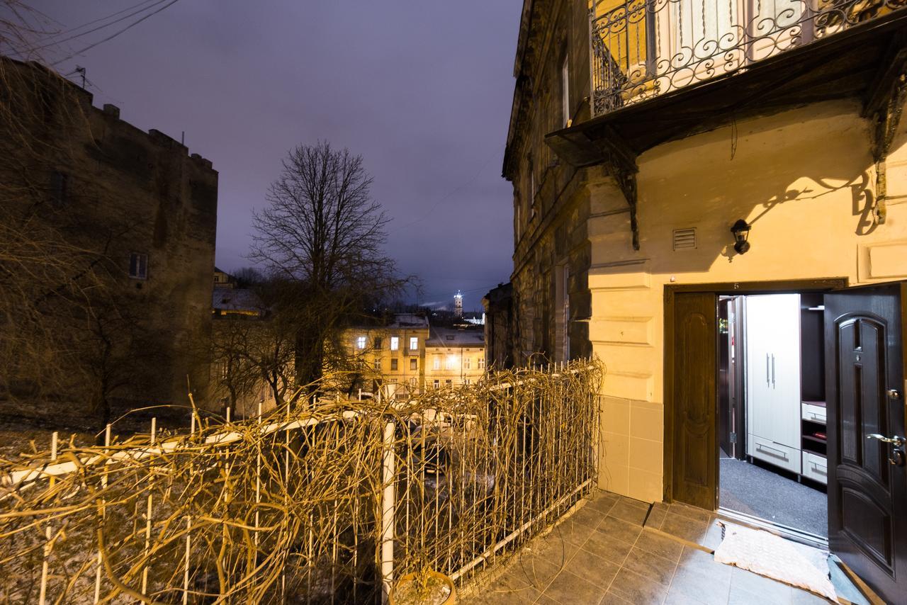 Apartment On Spadysta 1 Львов Экстерьер фото